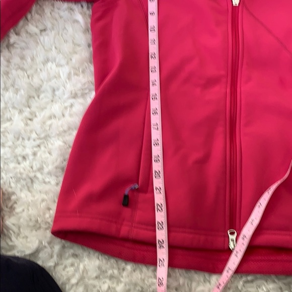 Nike ACG warm jacket. - Picture 5 of 8